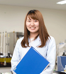 先輩社員インタビュー